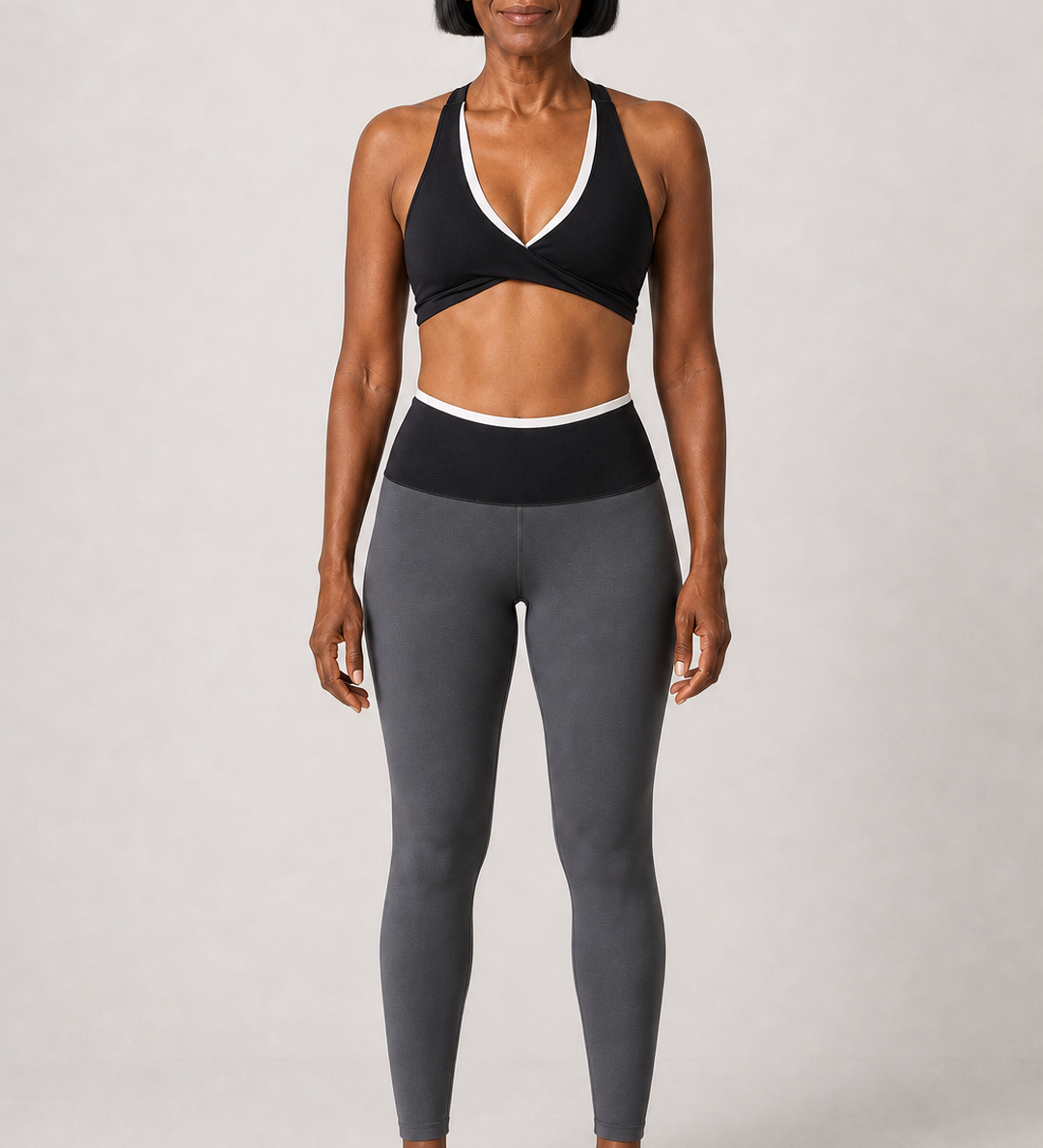 Annalise | Niskaan solmittava bandeau, kiertotoppi ja shortsit