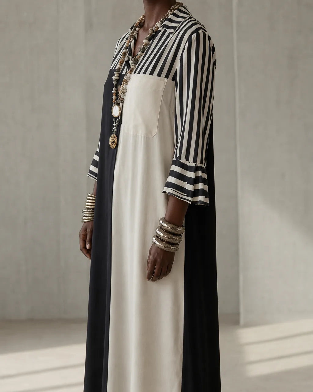Seraphine | Vintage-henkinen kirjailtu maksimekko