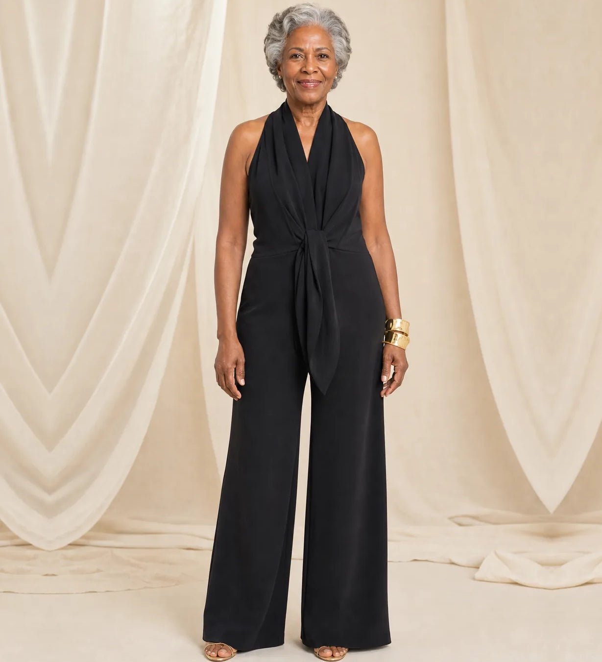 Ebony | Elegantti ja imarteleva haalari