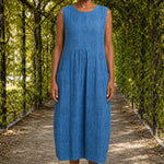 Ebony | Elegantti hihaton mekko