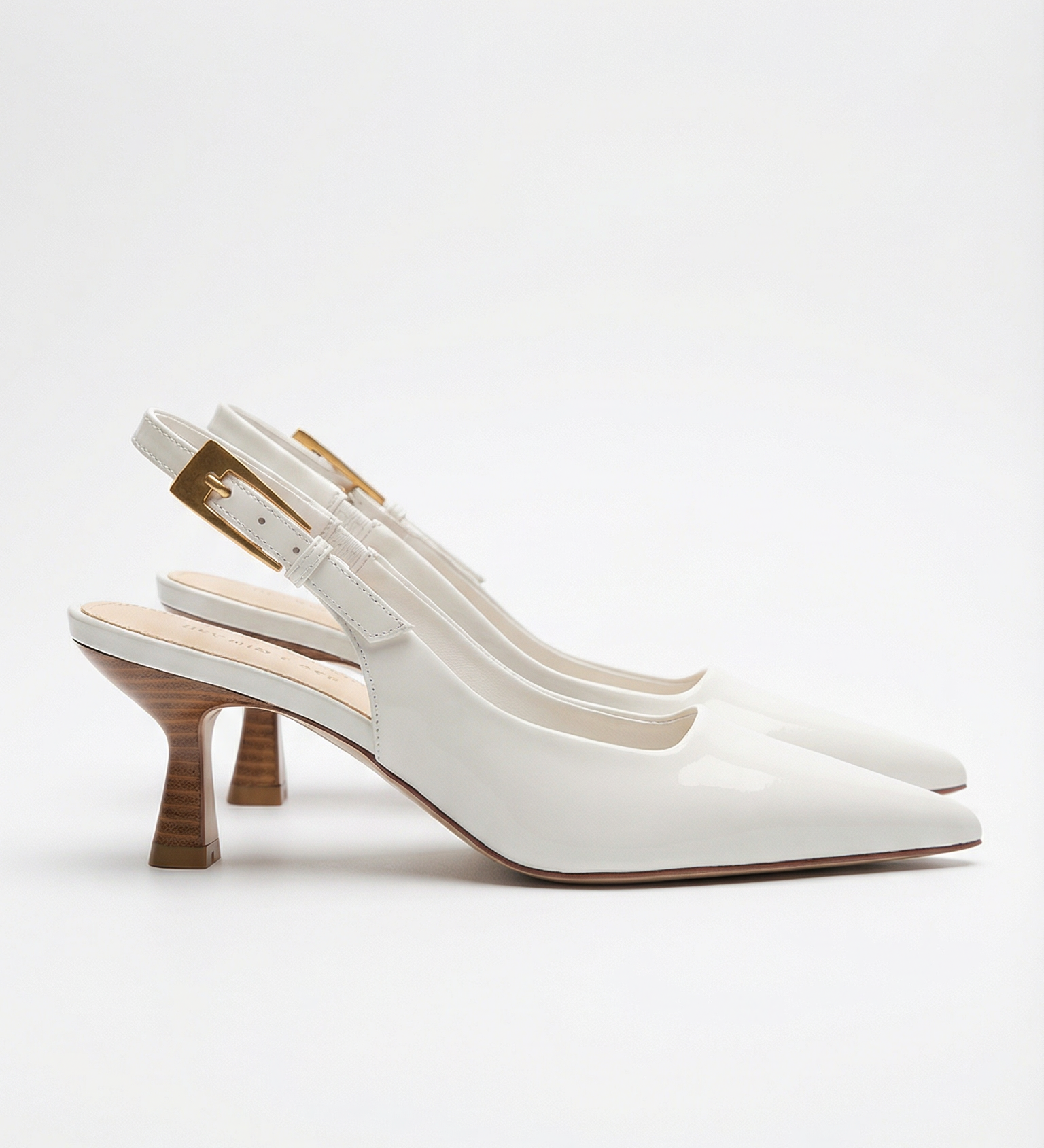 Pearline | Matalat lakatut slingback-avokkaat