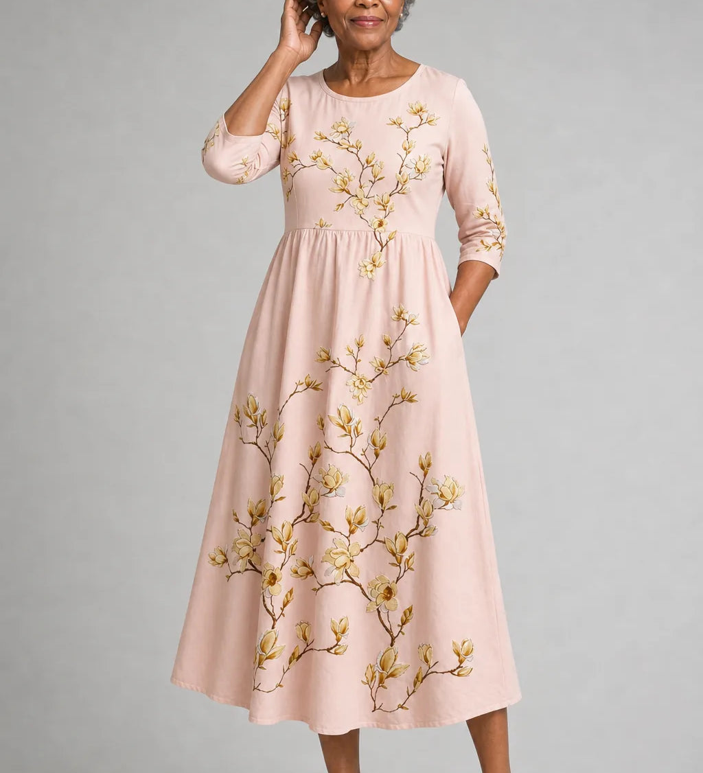 Amani | Kultainen magnoliamidimekko taskuilla