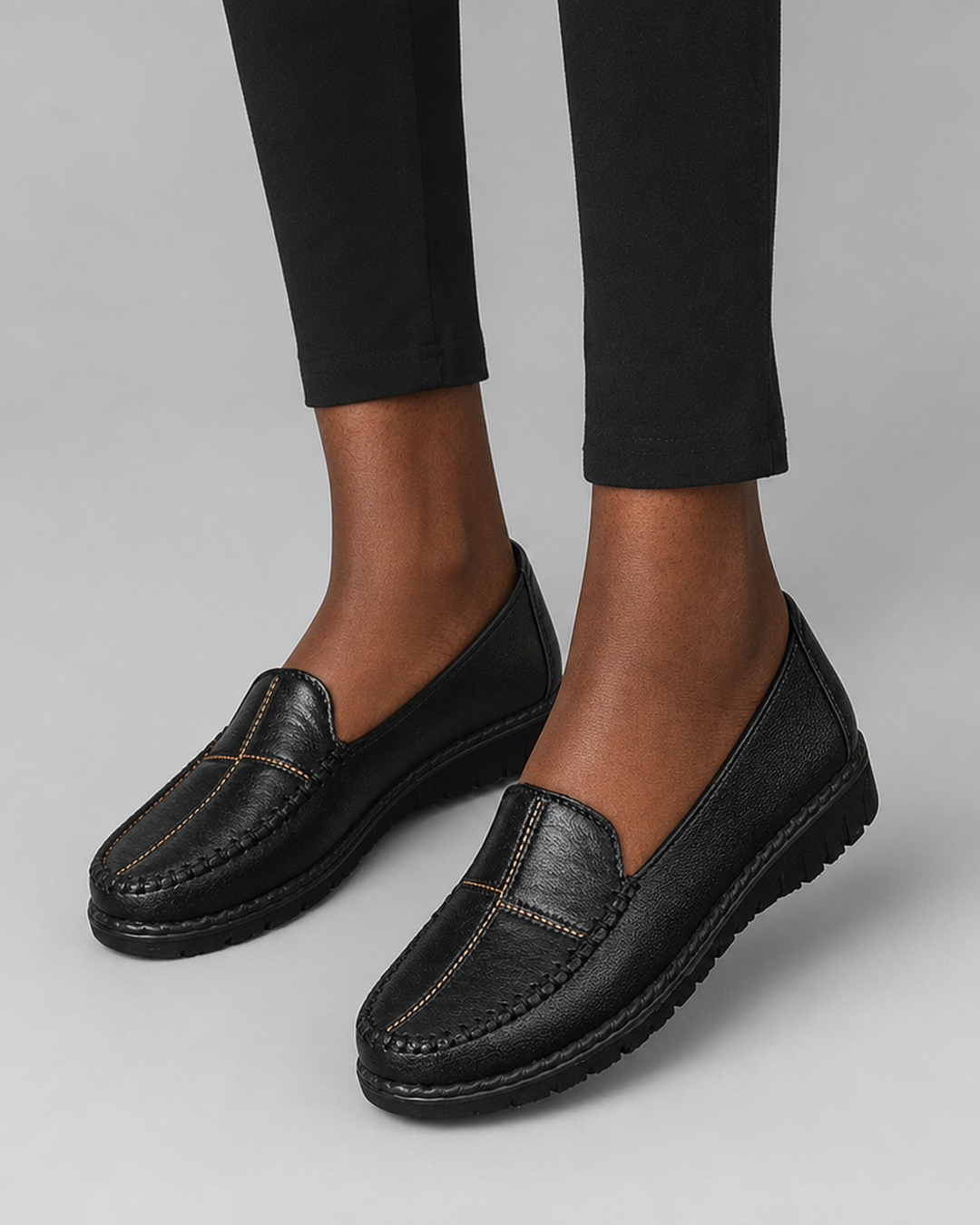 Julie | Tikatut mukavat loaferit