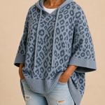Emilia | Eläinkuvioinen neulottu hupullinen poncho