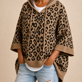 Emilia | Eläinkuvioinen neulottu hupullinen poncho