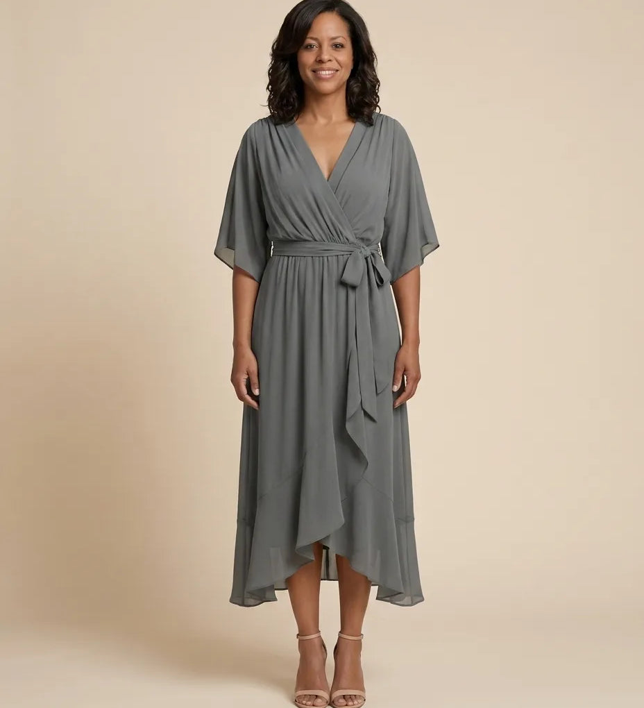 Monica | V-pääntien mekko