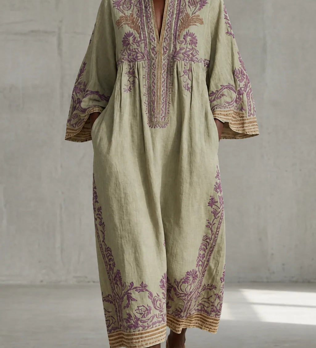 Ondine | Vintage-henkinen kirjailtu kaftaanimekko