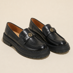 Estelle | Sujautettava platform-loafer kameliakoristeella