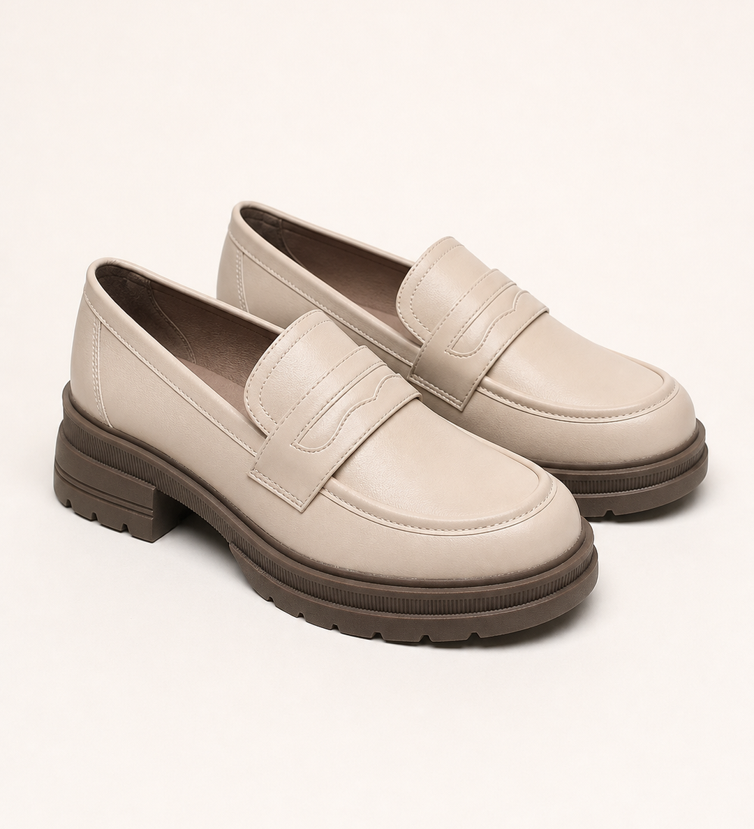 Peggy | Sujautettava platform-loafer pehmeällä pohjalla