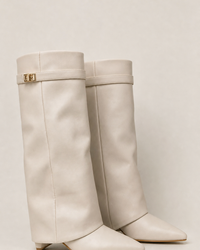 Beige nahka
