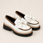 Willa | Leveälestinen platform-loafer rusetilla