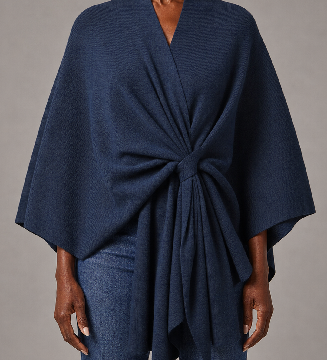 Briana | Tyylikäs laskeutuva poncho