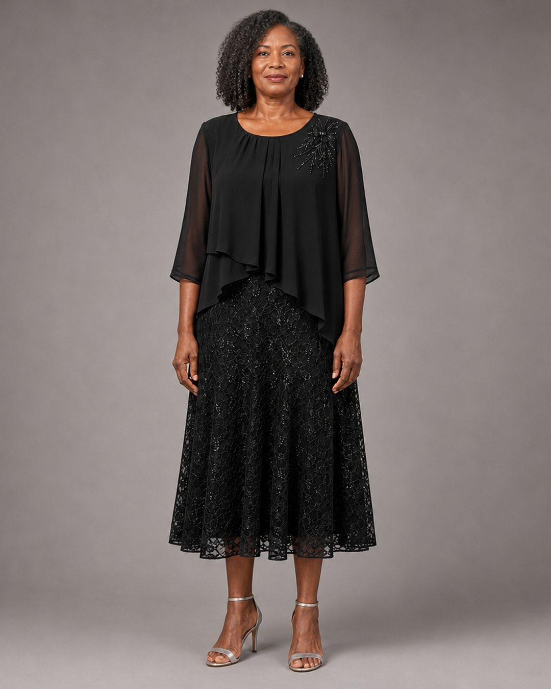 Lace | Morsiamen äidin sifonkimekko pitsikerroksella