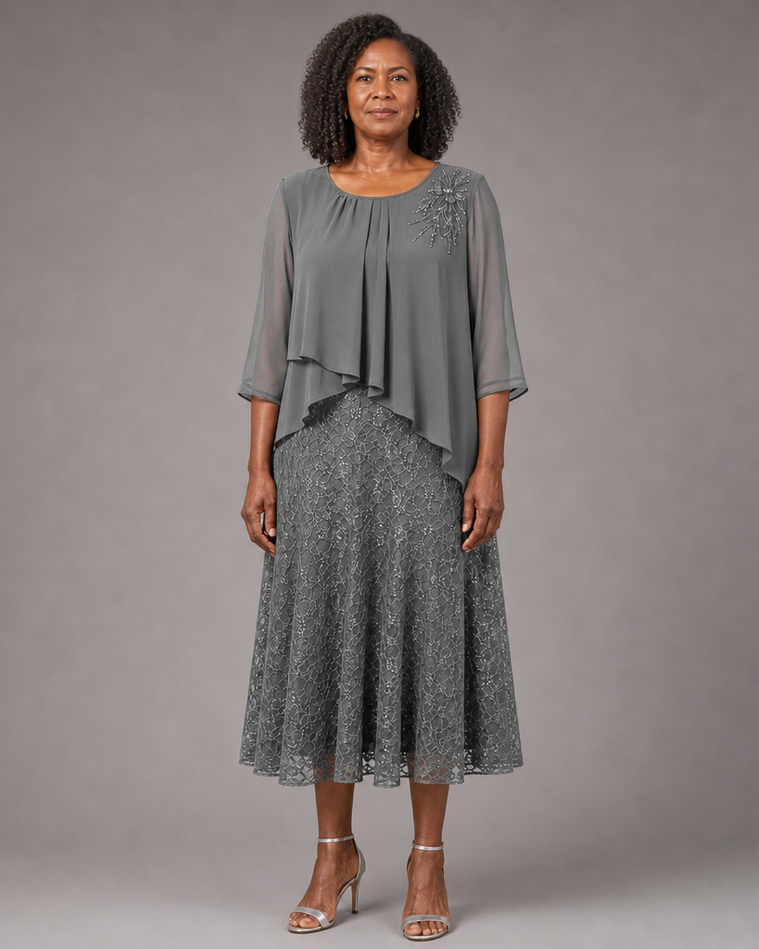 Lace | Morsiamen äidin sifonkimekko pitsikerroksella