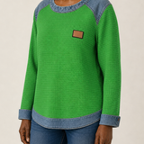 Marlisa | Kuvioitu collegepusero kontrastireunuksin
