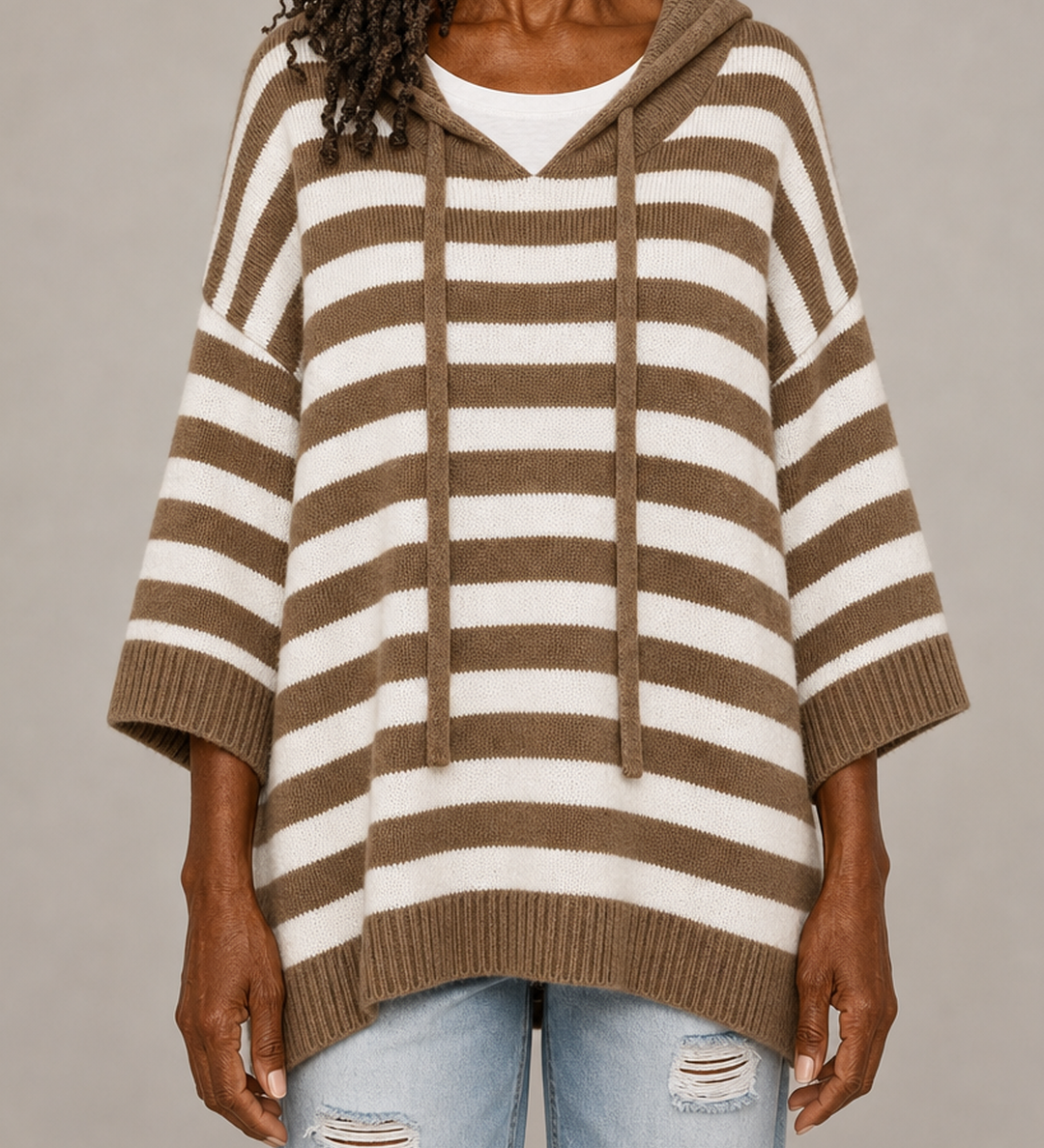 Pearlie | Raidallinen ponchoneule