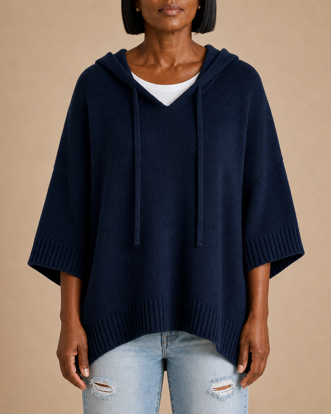Desiree | Neulottu hupullinen poncho