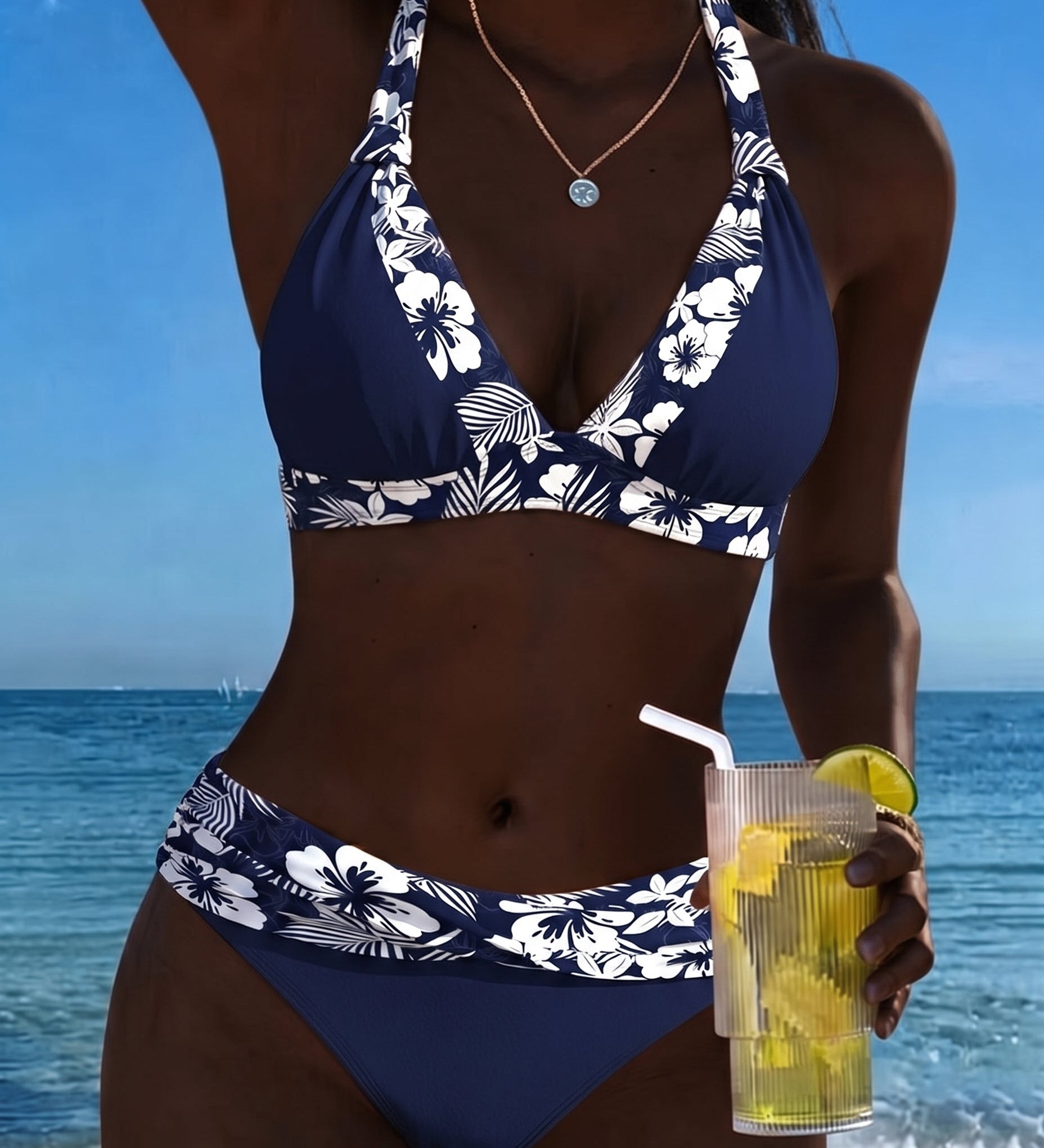 Nyla | Kuviollinen V-bikini
