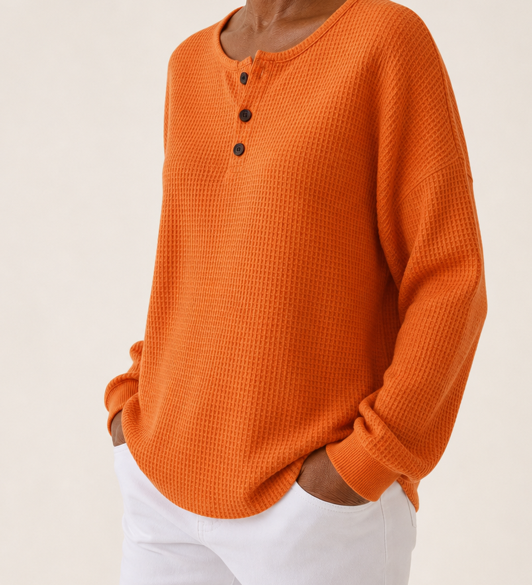 Romaine | Rento vohvelineulottu henley-paita