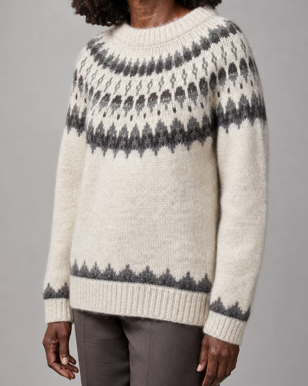 Theodora | Harmaa paksu alpakkasekoite fair isle -neule