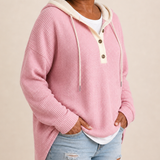 Irma | Neulottu hupullinen poncho napeilla