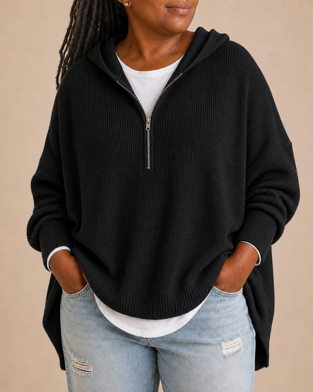 Goldie | Neulottu hupullinen poncho vetoketjulla