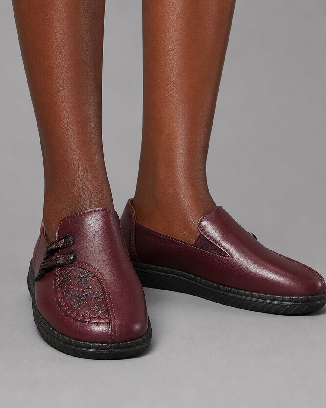 Cathy | Mukavat kukkakoristeiset loaferit