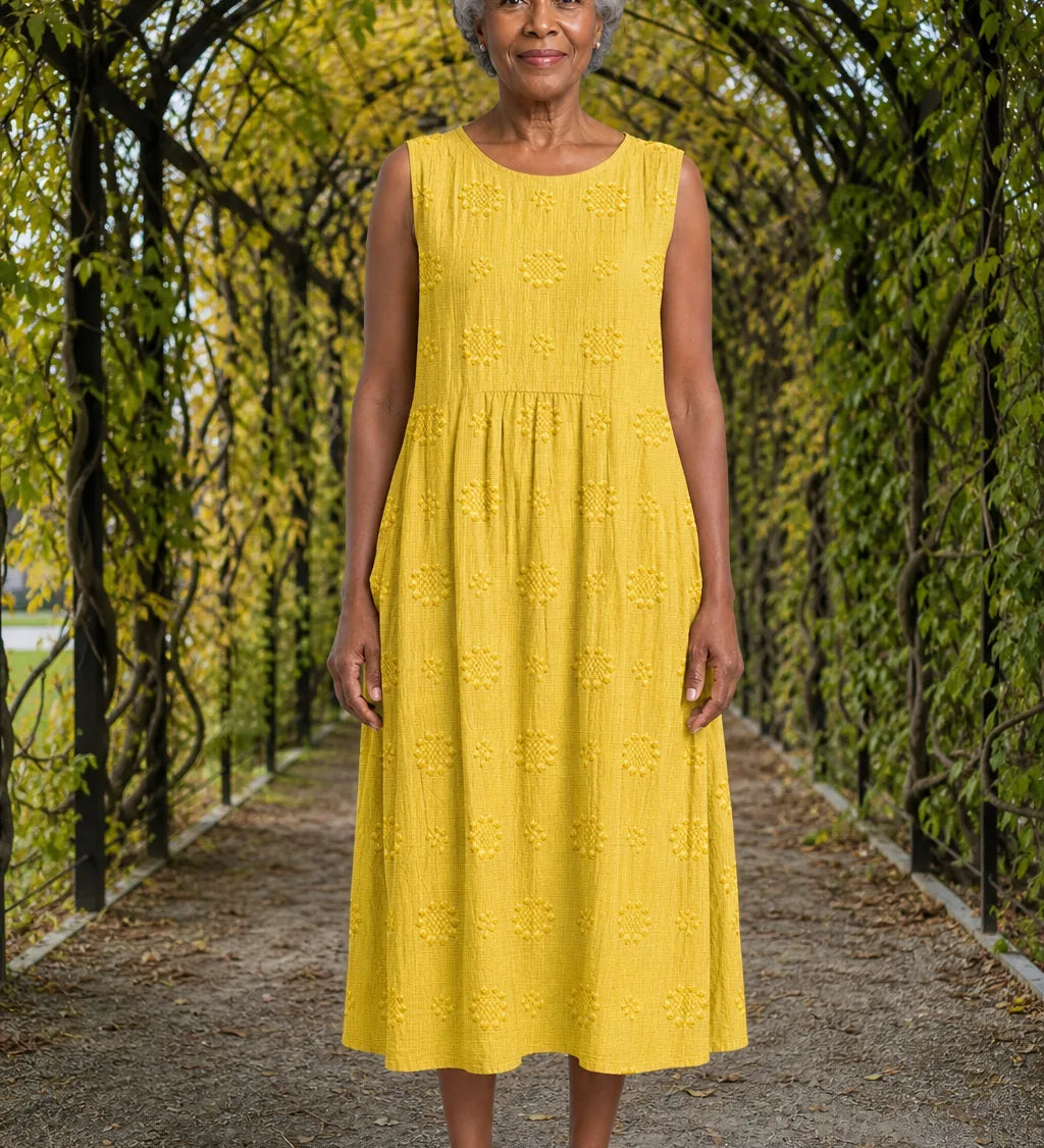 Ebony | Elegantti hihaton mekko
